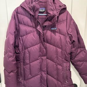 Patagonia Women's Down with It Plum Puffer Jacket